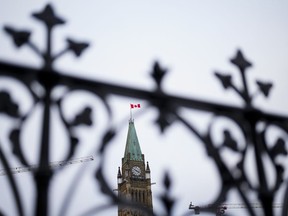 La Tour de la Paix est photographiée sur la Colline du Parlement à Ottawa le mardi 19 décembre 2023.