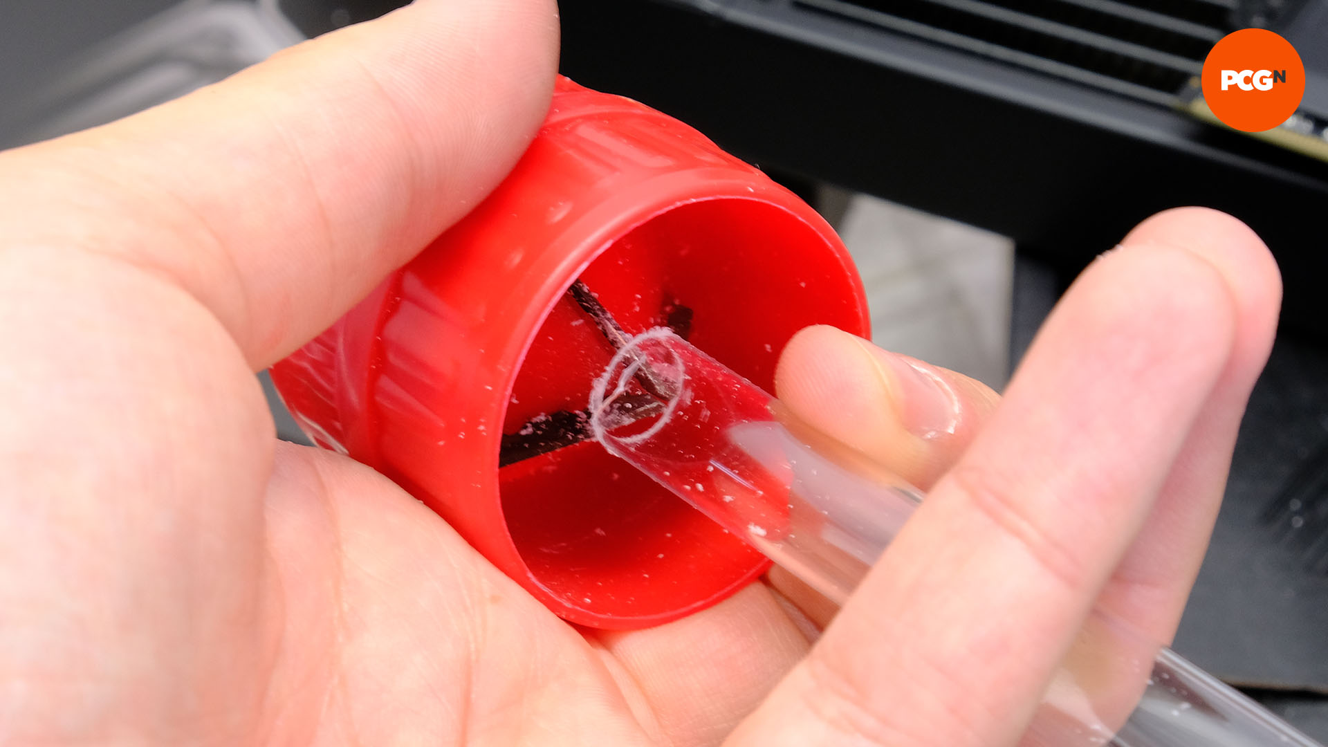 Comment couper et plier des tubes de refroidissement à eau dure : utilisez un alésoir à tube