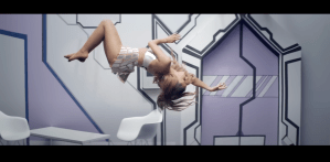Le clip d'Ariana Grande pour "S'échapper."