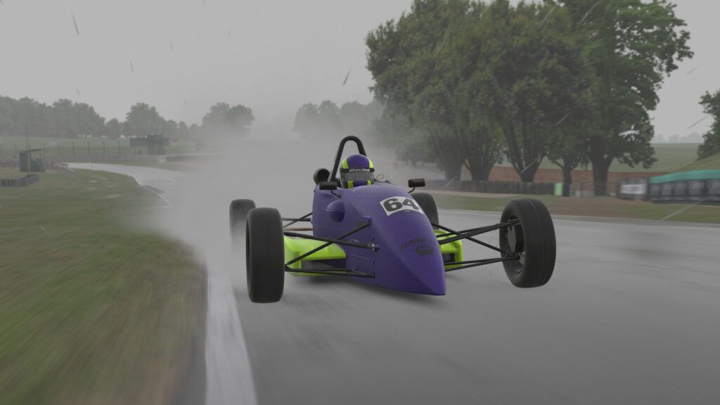 Ray FF ​​iRacing Pluie Oulton Park