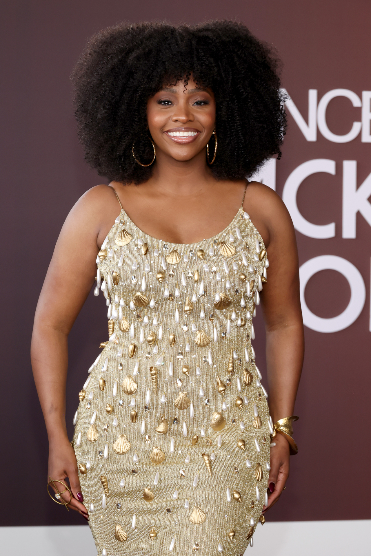 Teyonah Parris participe aux ESSENCE Black Women in Hollywood Awards à l'Academy Museum of Motion Pictures le 7 mars 2024 à Los Angeles, en Californie.