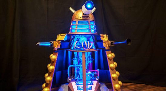 Ce PC de jeu Dalek ressemble à un véritable accessoire de Dr Who