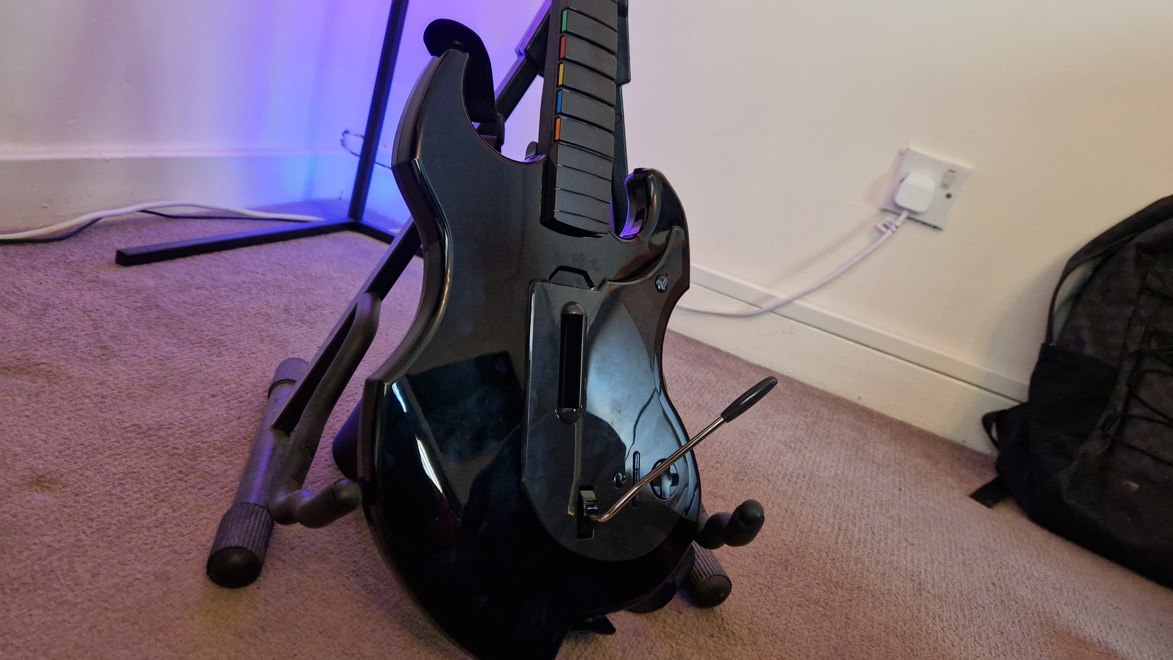 Image pratique du corps en plastique de la guitare par PDP Riffmaster