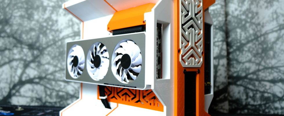 Cet exceptionnel boîtier PC orange et blanc a été entièrement imprimé en 3D