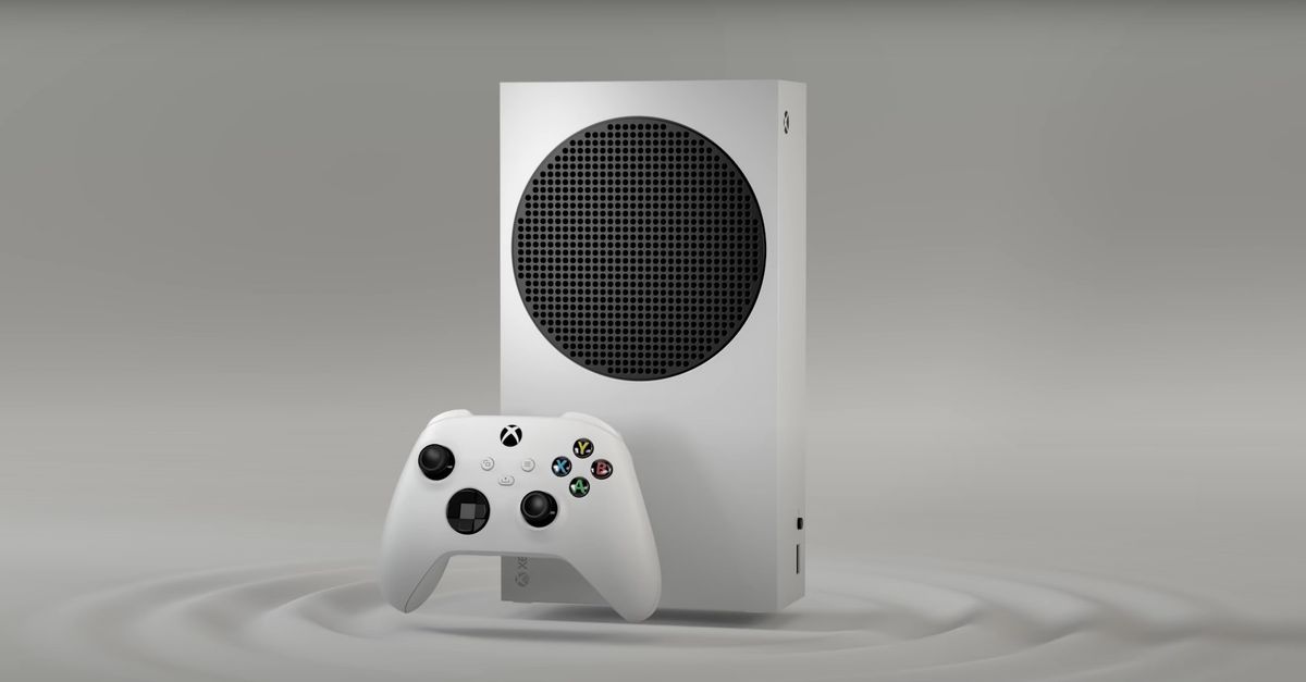 Vue de face de la Xbox Series S avec une manette flottant devant elle