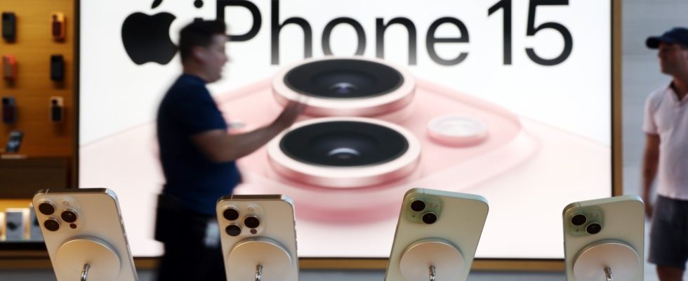 Apple DOJ iPhone Antitrust Lawsuit