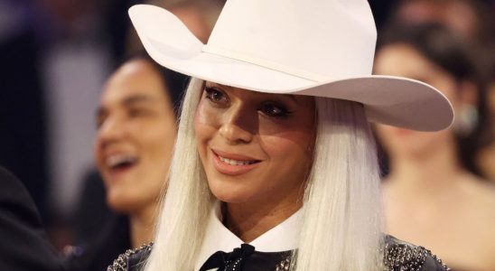 Beyoncé publie la tracklist de "Cowboy Carter", comprenant la reprise de "Jolene" et Willie Nelson