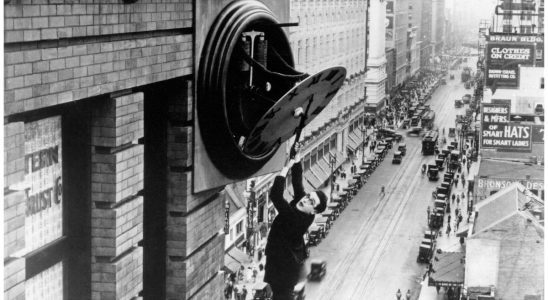 Harold Lloyd in Safety Last! (1923)