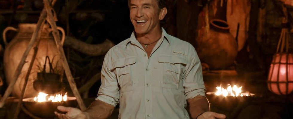 Jeff Smiling on Survivor