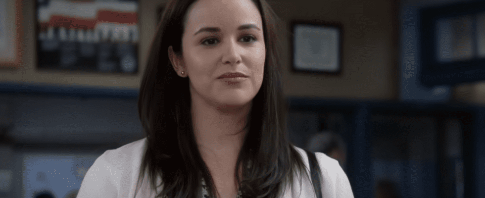 "J'espère qu'il aura une autre petite vie" : Melissa Fumero réagit à l'arrivée de Brooklyn Nine-Nine dans le top 10 de Netflix, des années après avoir terminé sur NBC
