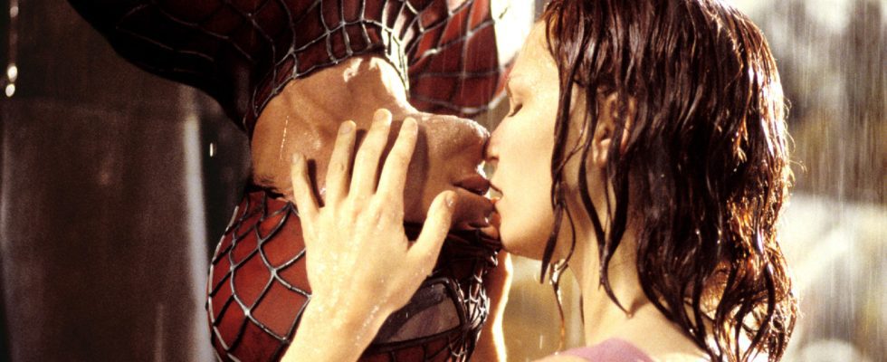 Le célèbre baiser à l'envers de Spider-Man était « misérable » pour Kirsten Dunst à filmer