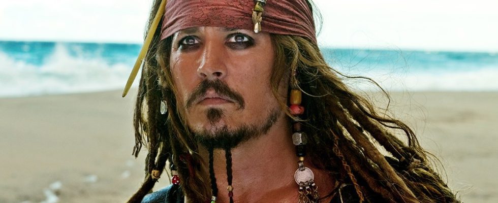 "PIRATES OF THE CARIBBEAN: ON STRANGER TIDES"..Captain Jack Sparrow (JOHNNY DEPP) searches for Ponce de Leon's.long-abandoned ship, the Santiago...Ph: Peter Mountain..©Disney Enterprises, Inc. All Rights Reserved.