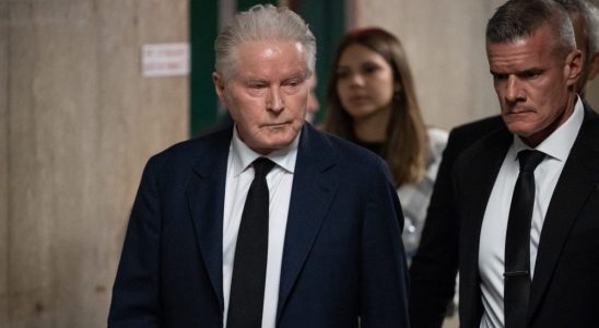 US musician Don Henley of the band "Eagles" arrives at the courtroom after lunch break at Manhattan Criminal Court on February 26, 2024, in New York. The Eagles frontman Don Henley said Monday he was the victim of "extortion" as the trial began of three men accused of trying to sell around 100 pages of stolen notes from the band's 1976 album "Hotel California". (Photo by Yuki IWAMURA / AFP) (Photo by YUKI IWAMURA/AFP via Getty Images)