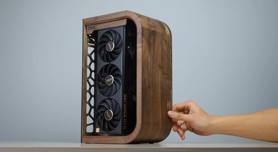 Nous sommes amoureux de ce superbe PC de jeu en bois alimenté par Intel