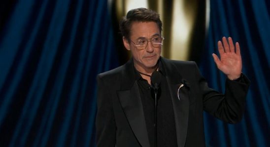 Robert Downey Jr. est officiellement le premier membre du casting de SNL à remporter un Oscar